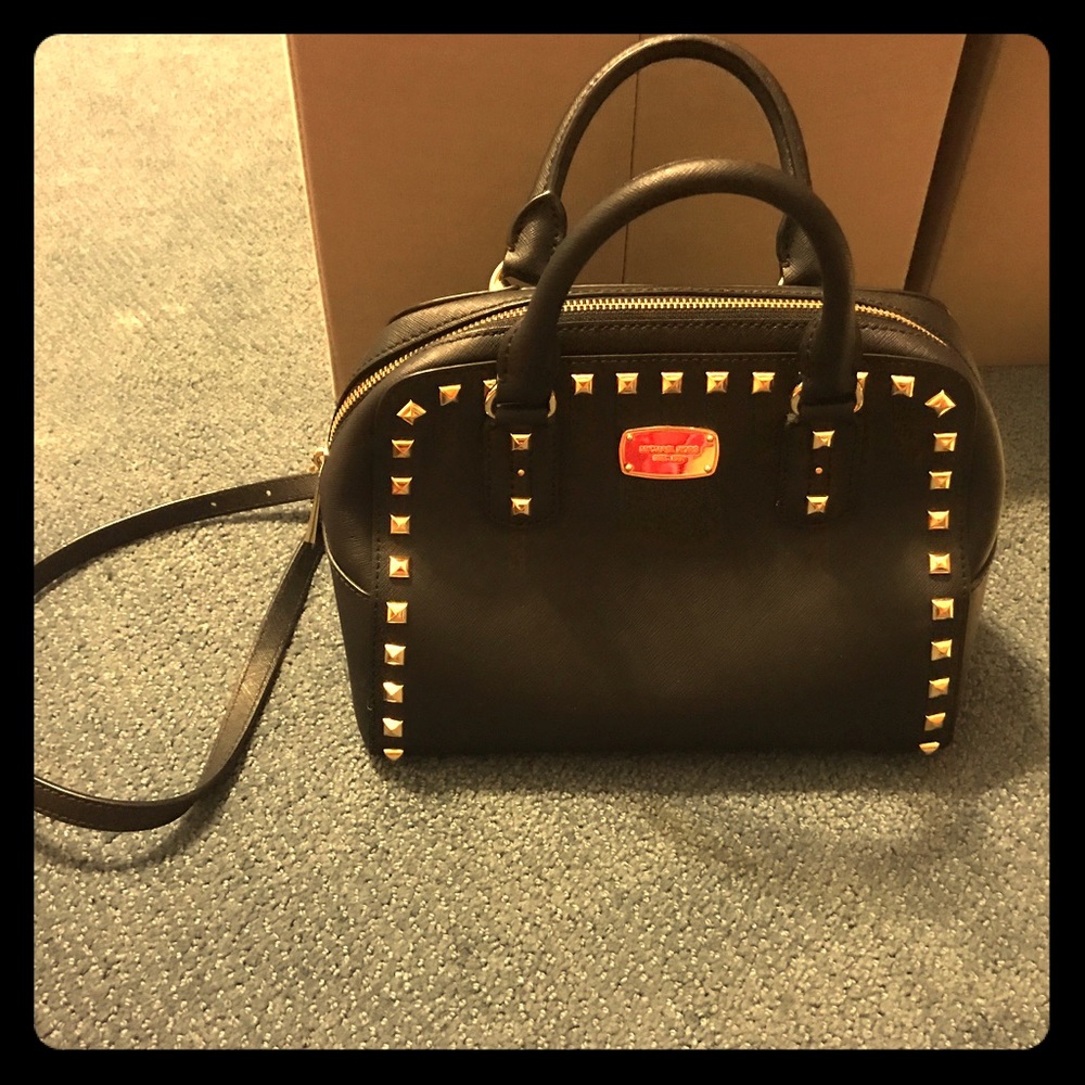 Michael Kors bag and wallet