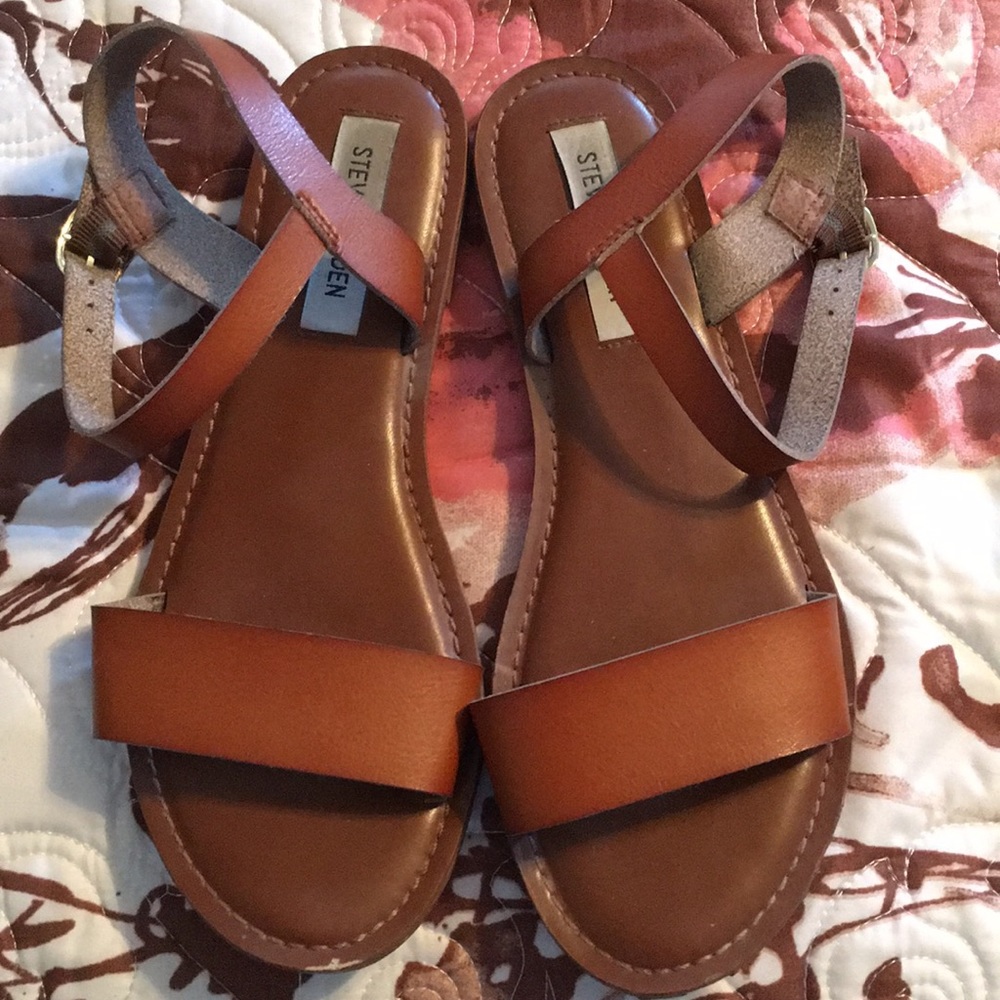 Steve Madden sandals