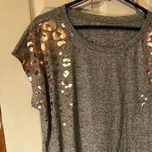 Womens - light gray gold cheetah t-shirt