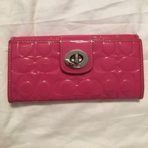 Authentic Coach wallet clutch