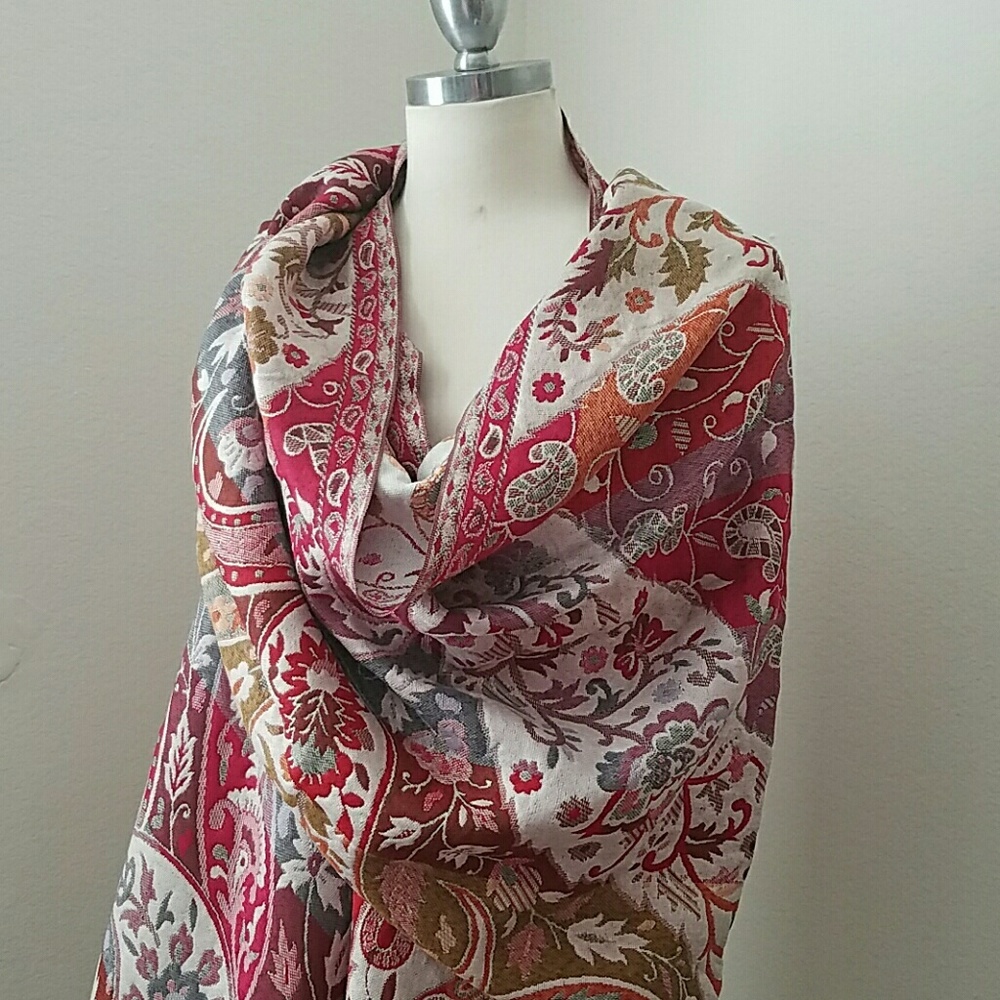 NWOT Colorful scarf shawl wrap