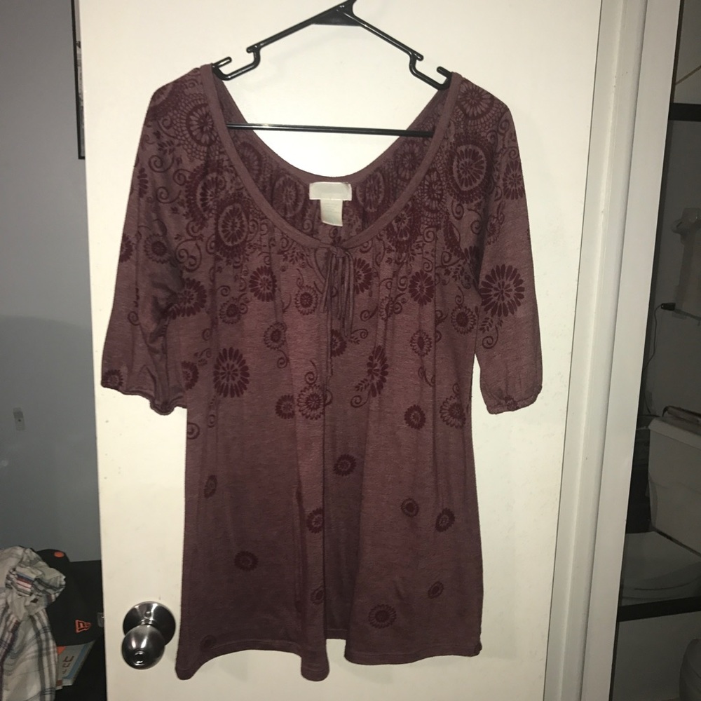 Comfortable and pretty Maroon colored top