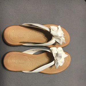 Never worn size 8 sandals