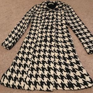 Houndstooth peacoat