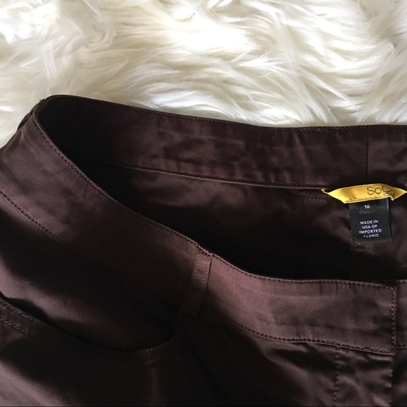 SoCa Brown Lightweight Cropped Capris/Ankle Pants - Picture 5 of 7