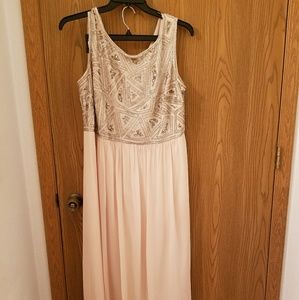 Adrianna papell gown