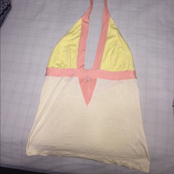 ❗️SALE‼️ Busty Top - Picture 3 of 4