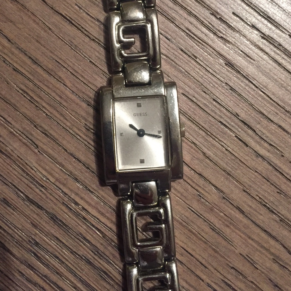 Guess Watch