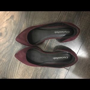 Maroon point toe flats