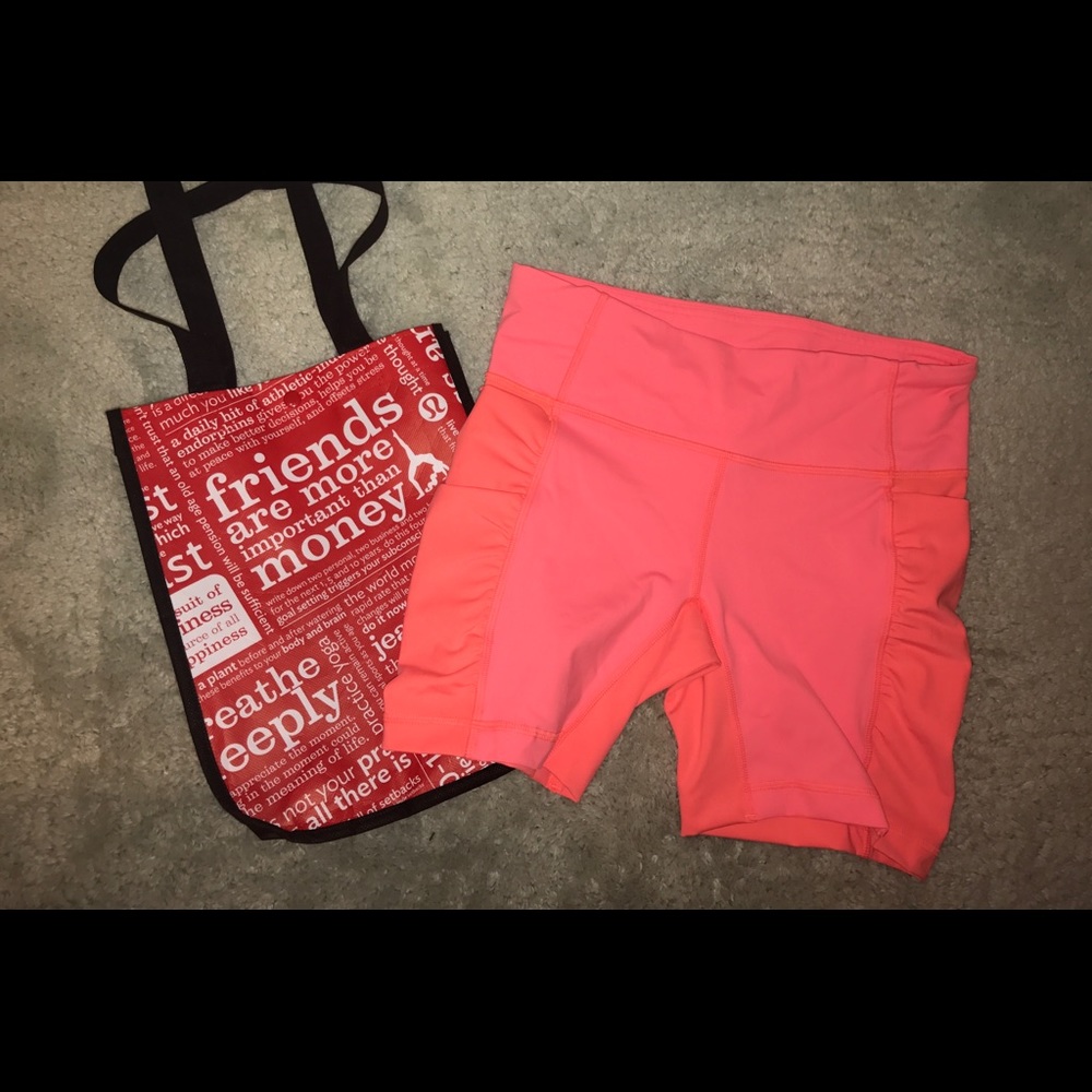 Lululemon Speed Track Short size 6.