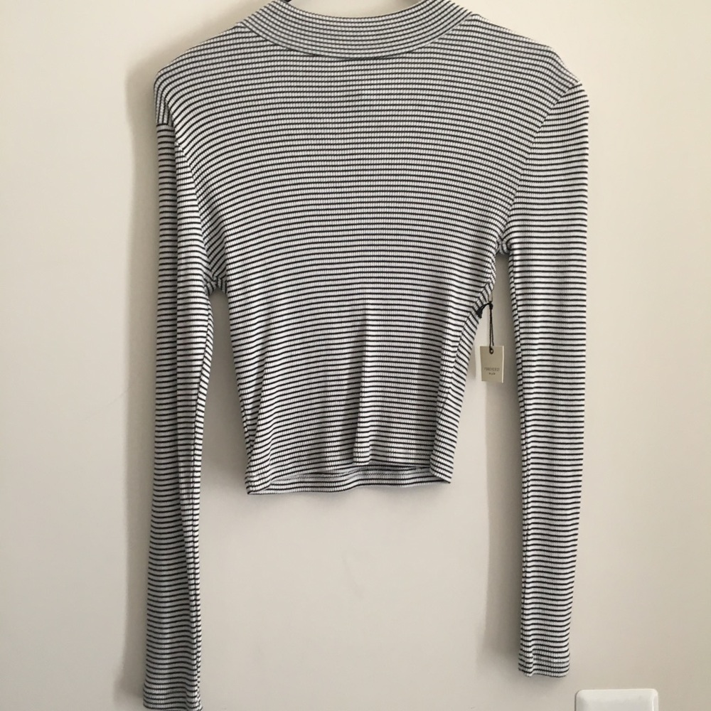 Forever 21 - Black and White Striped long sleeve