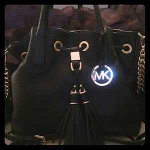 🌷SALE🌷Michael Kors Satchel & Shoulder Bag