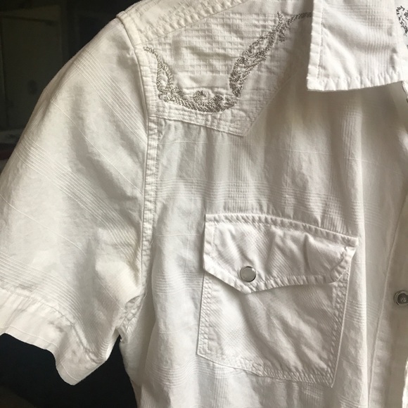 Guess Shirt - Picture 3 of 8