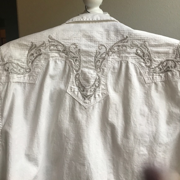 Guess Shirt - Picture 6 of 8