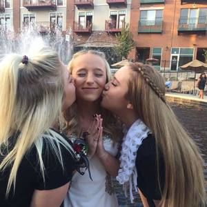 Meet your Posher, Lexus