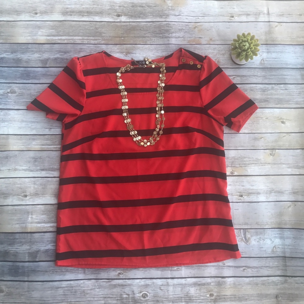 Super cute RED & BLACK Sailor striped blouse ❤️