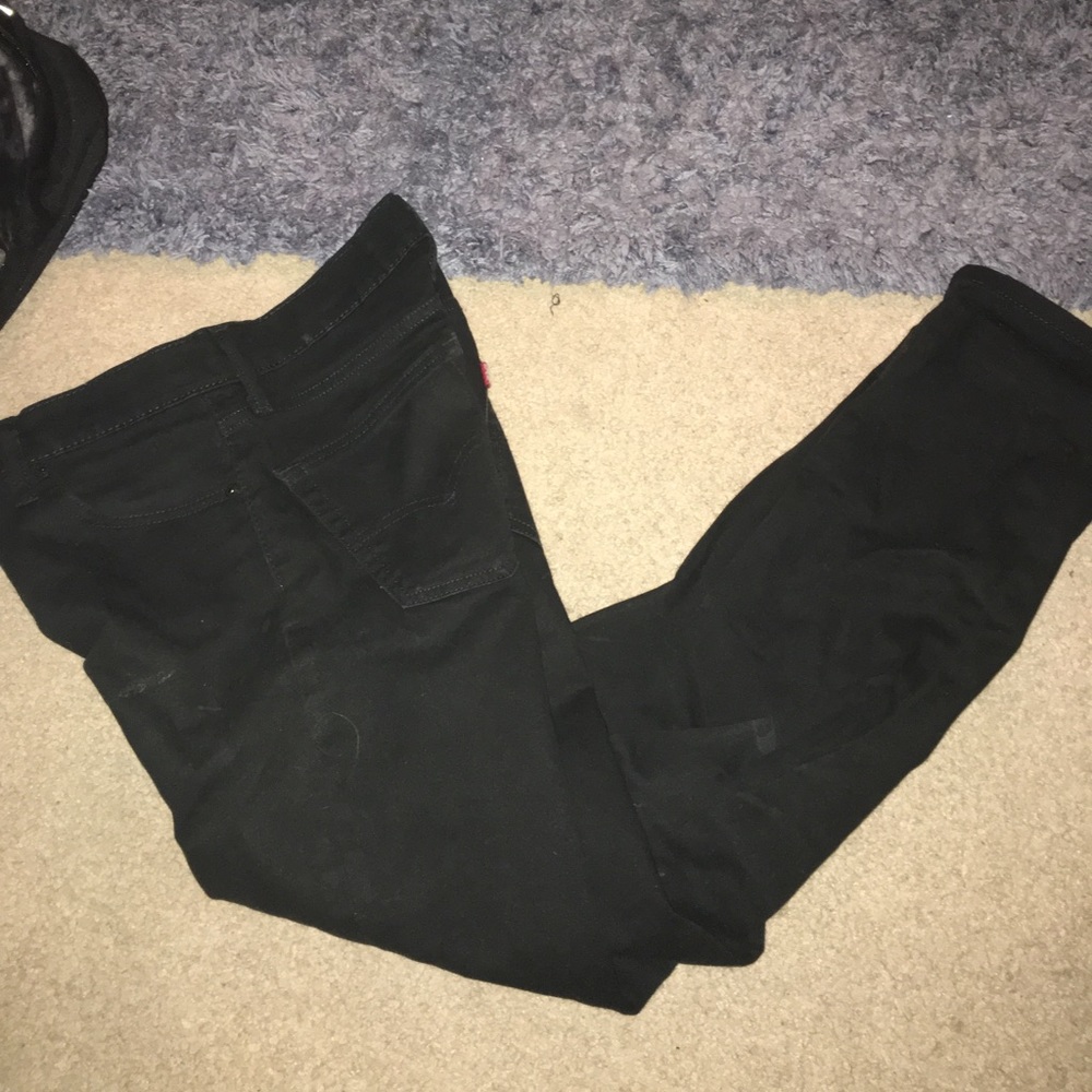 Levi’s Black Skinny Jeans
