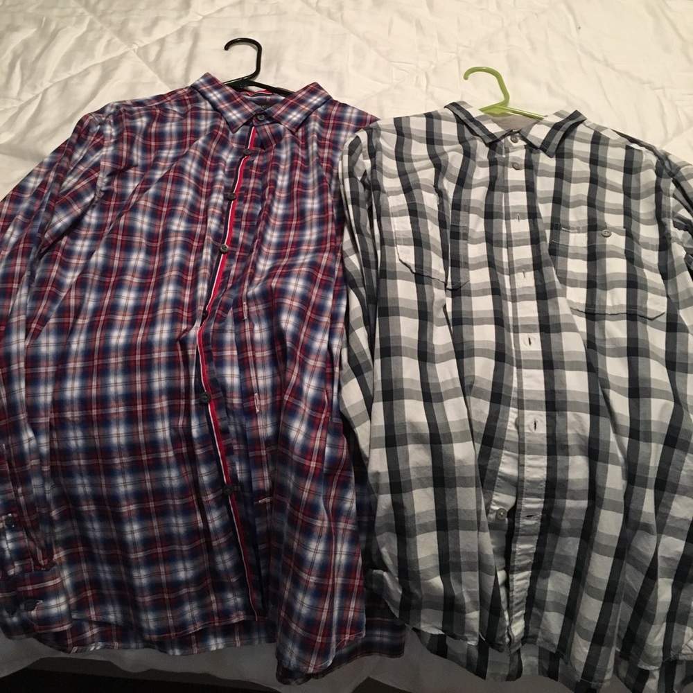 Set of 2, Banana Republic casual shirts Men's L