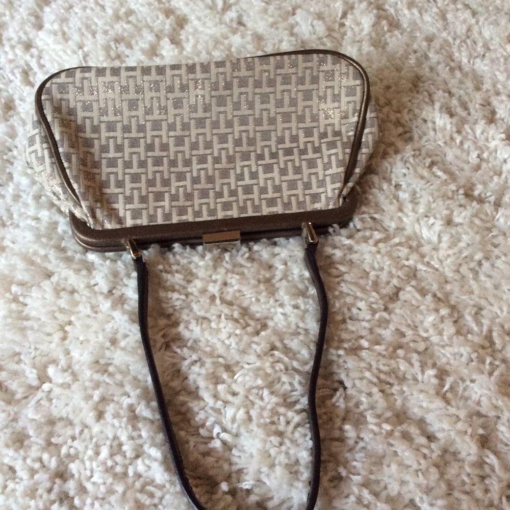 Tommy Hilfiger purse