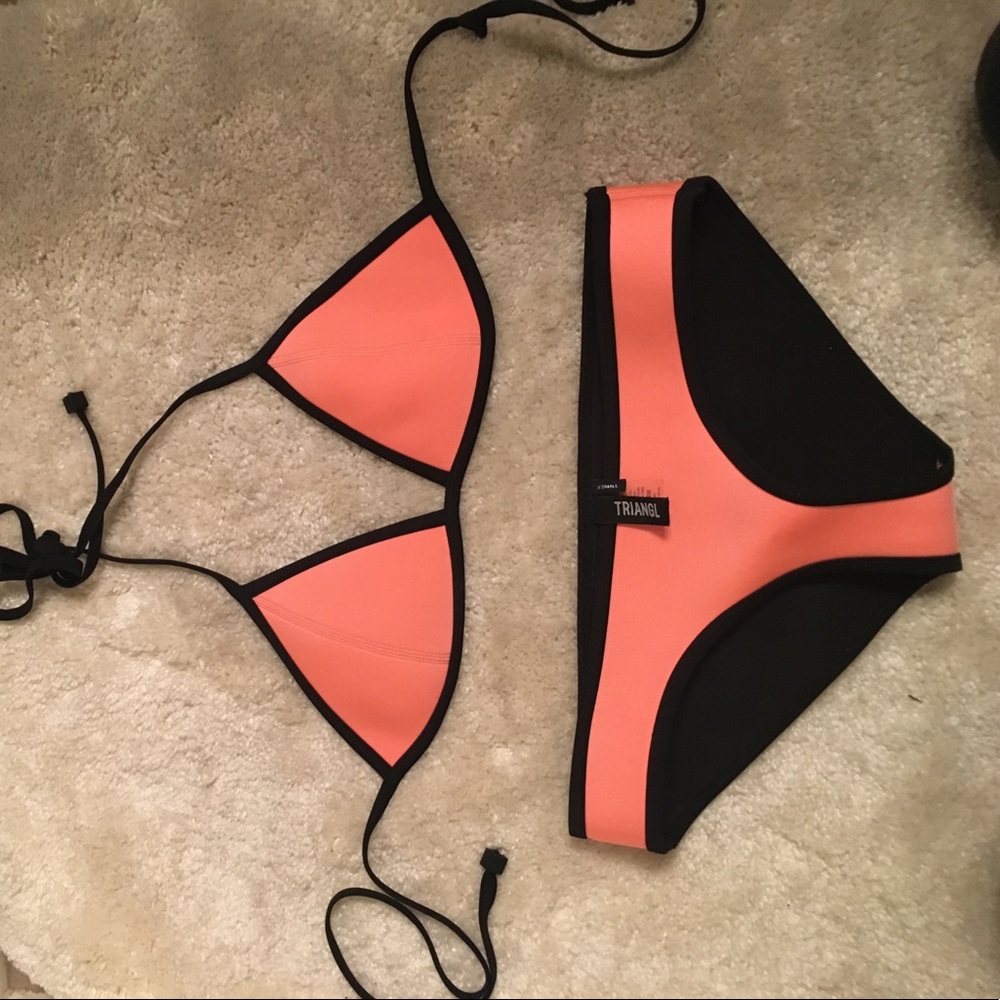 Triangl orange bikini
