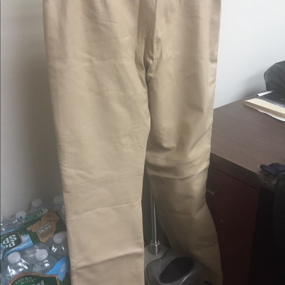 Buttery leather pants - Picture 7 of 8