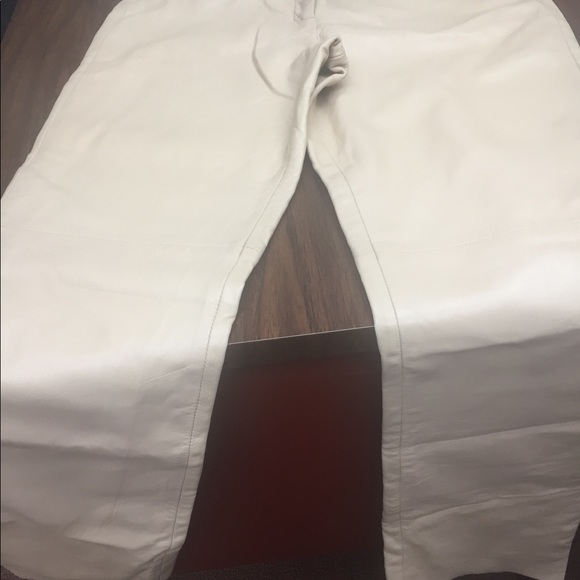 Buttery leather pants - Picture 8 of 8