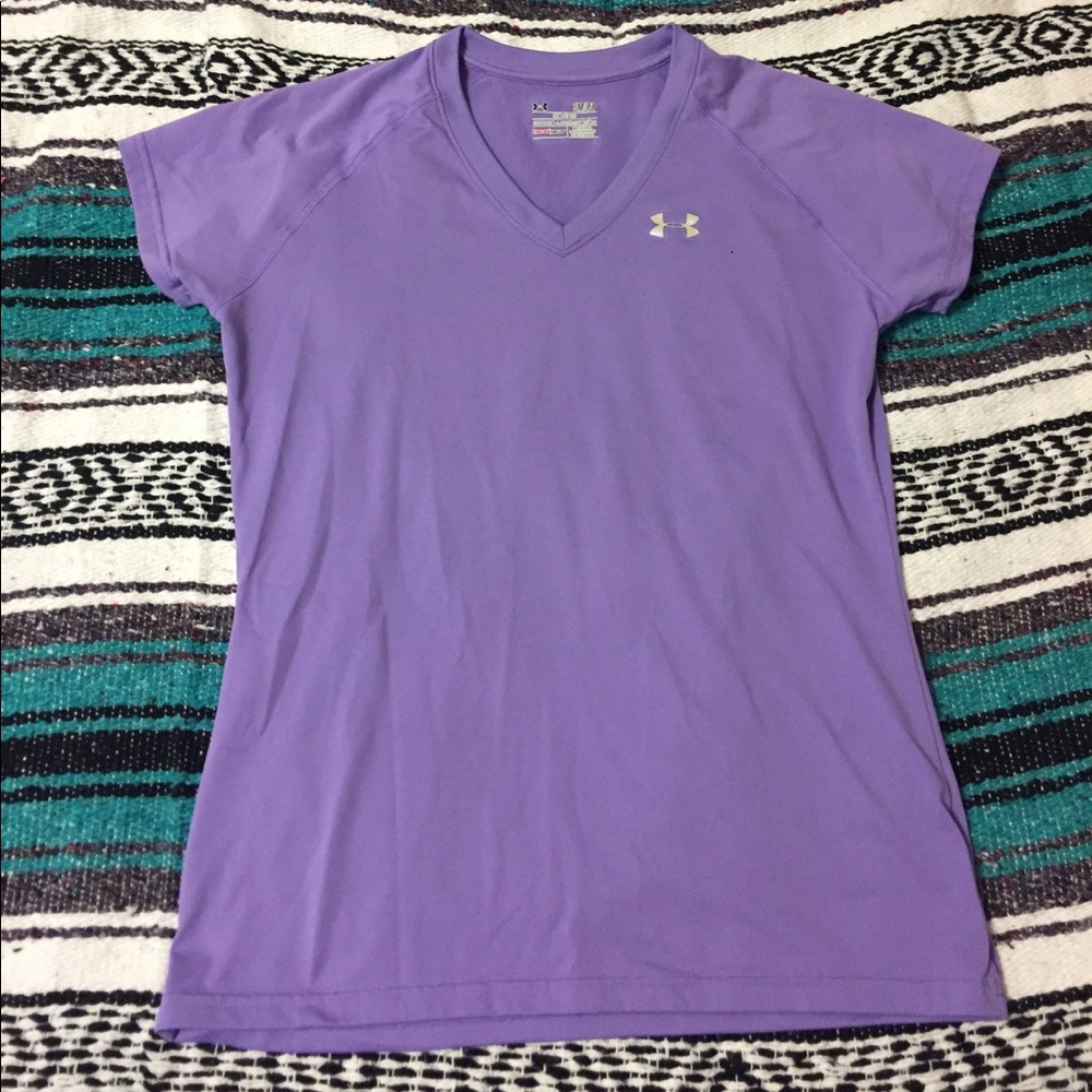 Women's Under Armour Lavender V Neck T Shirt Sz Sm