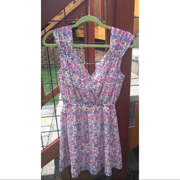 Forever 21 Size M elephant dress 🐘 - Picture 3 of 4