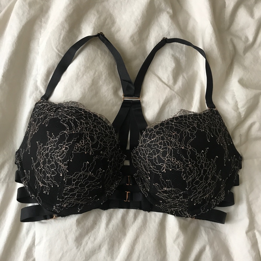 VS Strappy Push Up Cage Bra