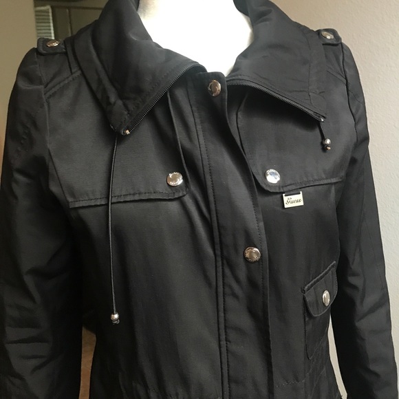Guess jacket - Picture 2 of 7