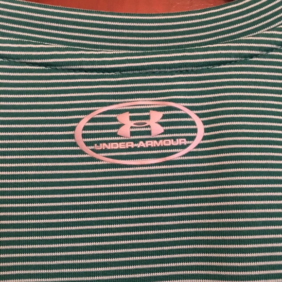 Under Armor v-neck - Picture 3 of 4