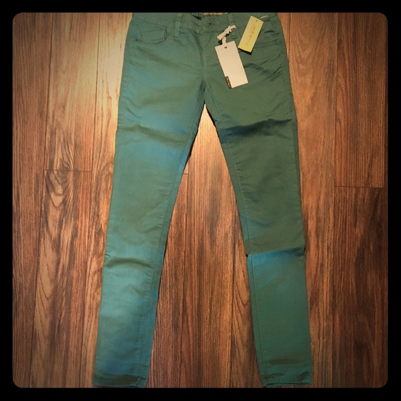 American Rag Co. super skinny jeans - Picture 1 of 3