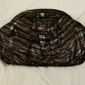 Beautiful Lodis clutch