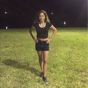 Meet your Posher, Jasmine