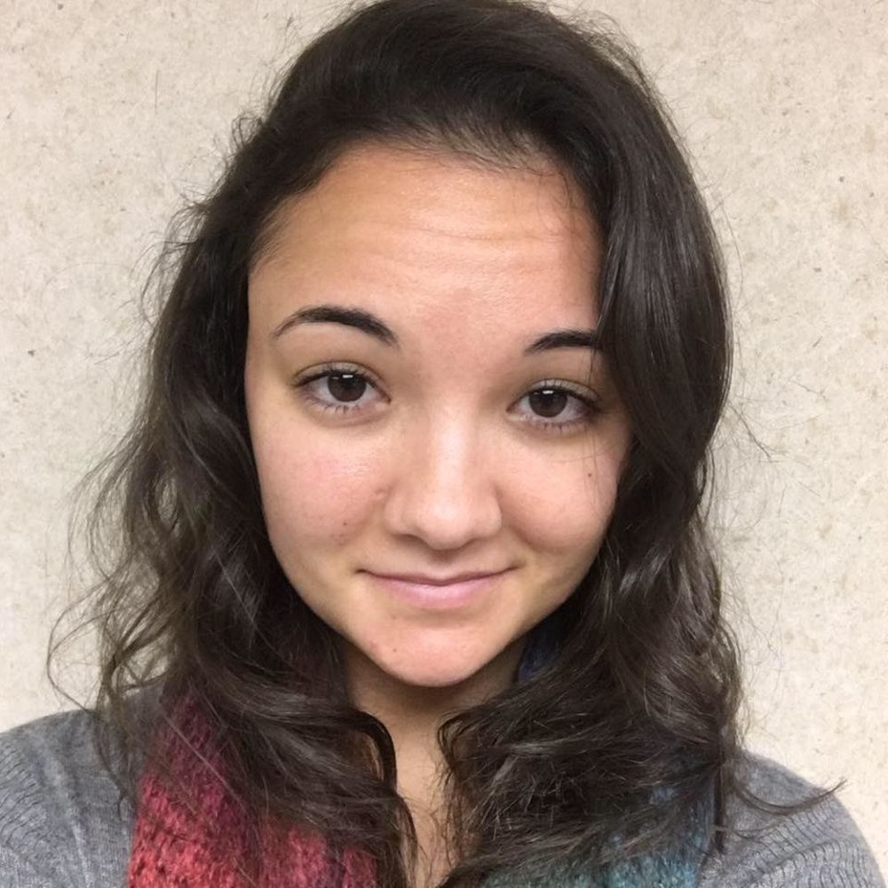 Meet your Posher, Alyssa