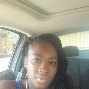 Meet your Posher, Deneice