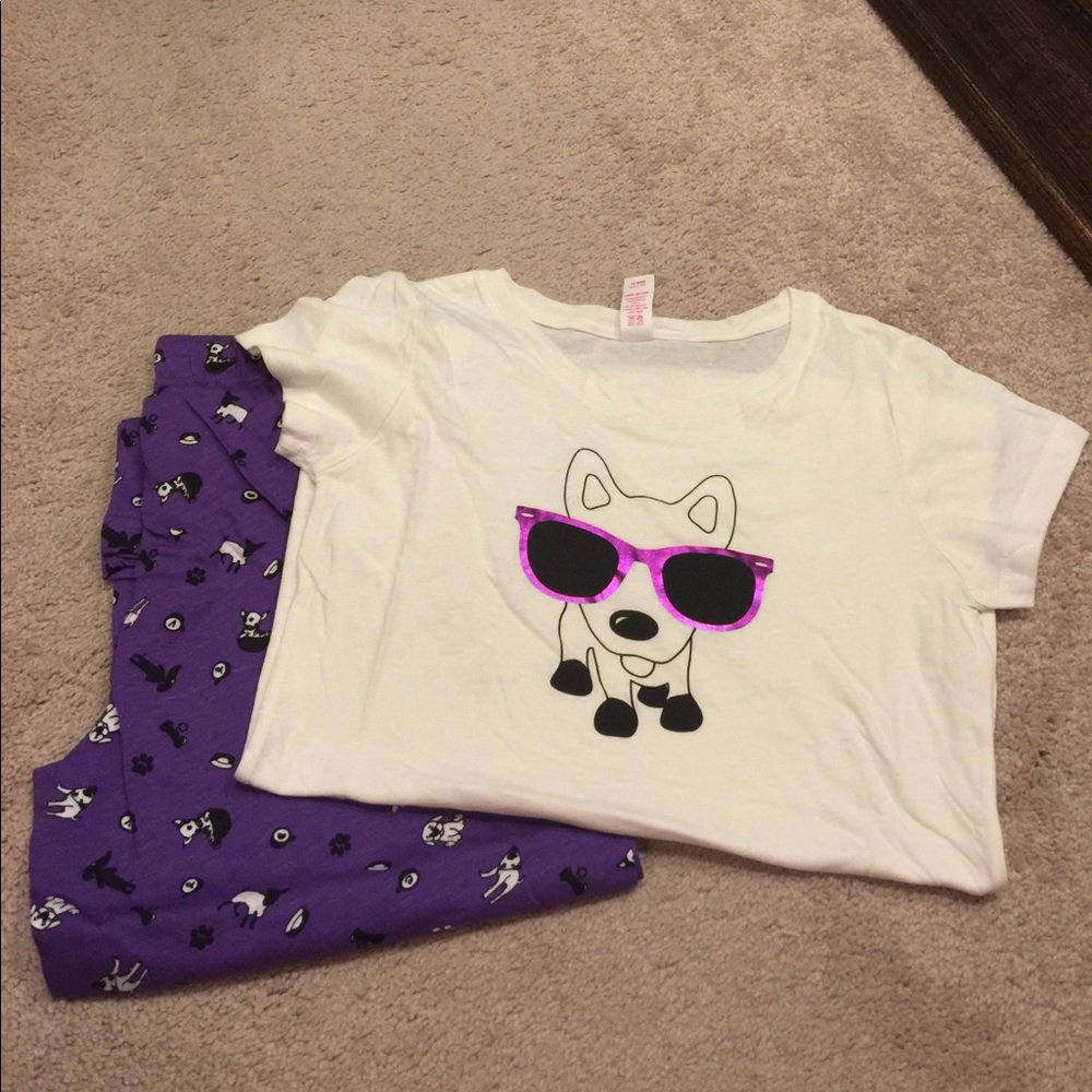 2 piece puppy short sleeve shirt & pants pajamas.