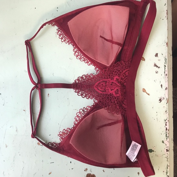 Victoria secret Red lace racerback bra – L - Picture 2 of 7