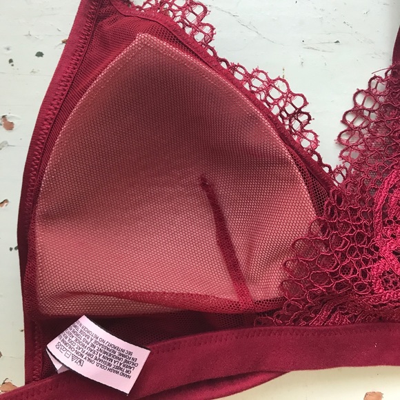 Victoria secret Red lace racerback bra – L - Picture 4 of 7