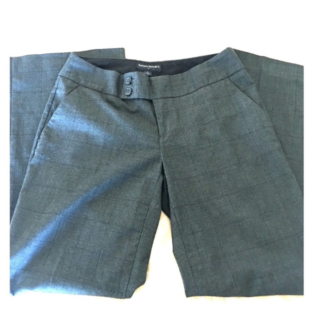 Dress pants/trousers
