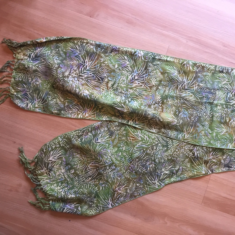 Green Batik Print Cotton Scarf with Fringe