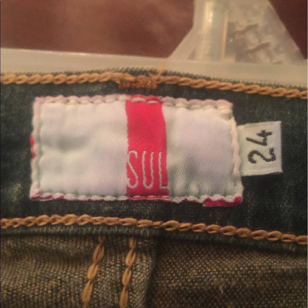 Jeans - Picture 3 of 4