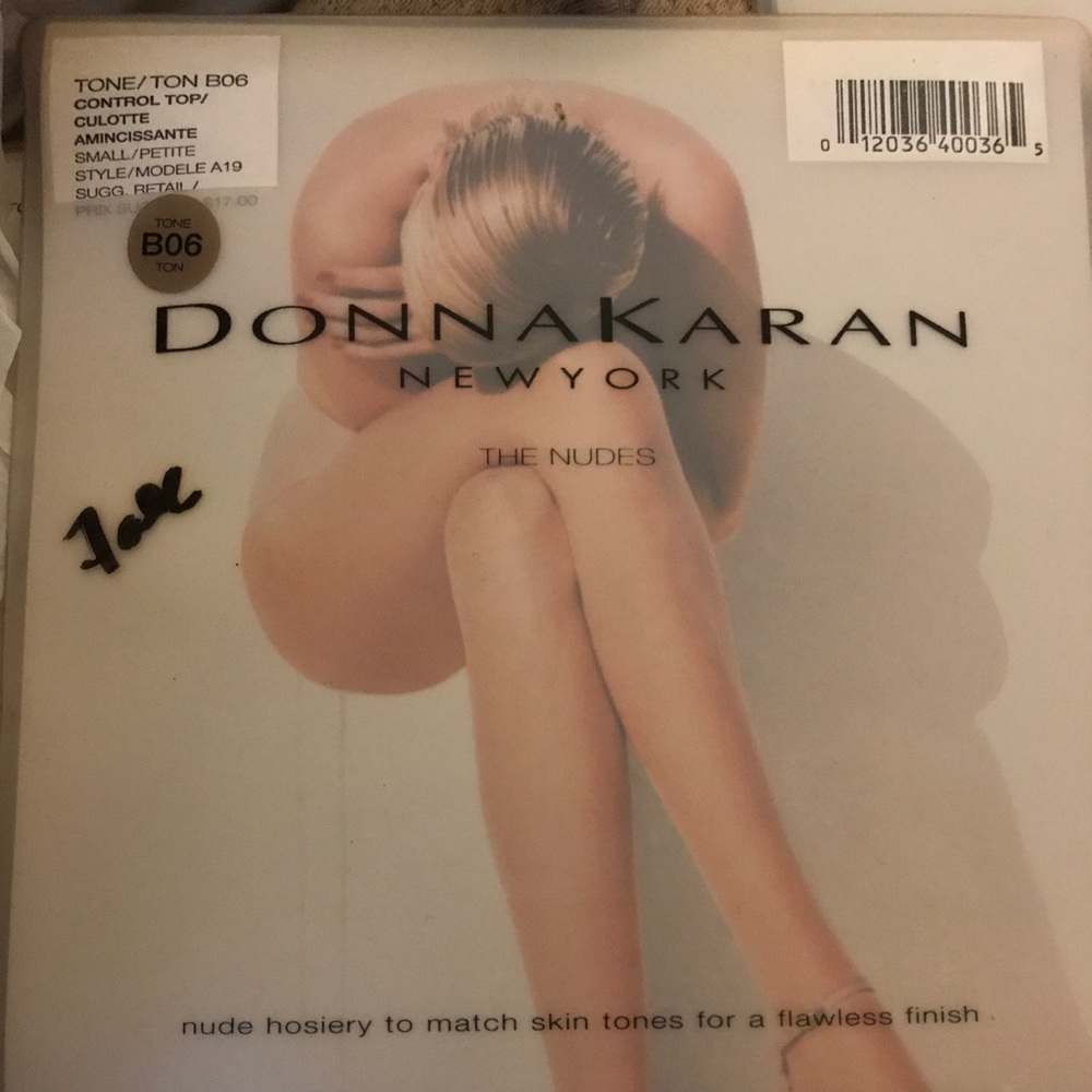 Donna Karen New York elegant hosiery brand new