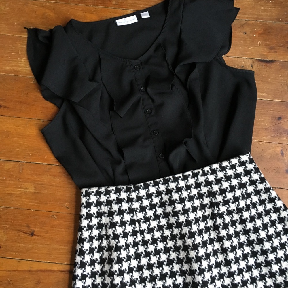 NYCO black ruffled blouse