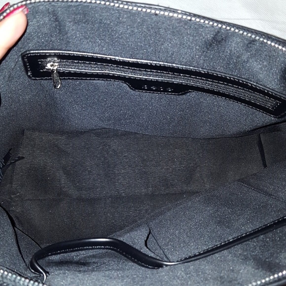 Very nice bag New never been use - Picture 4 of 4