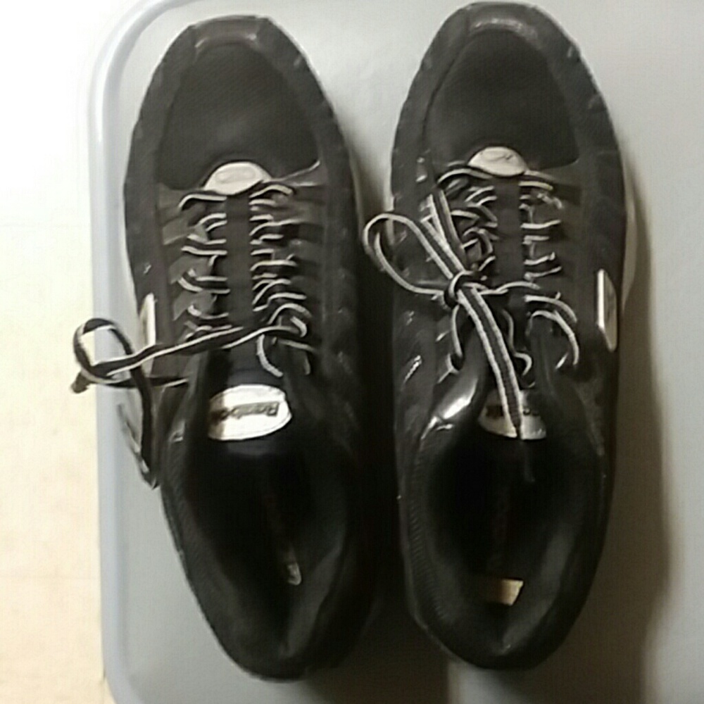 Men's Reebok athletic shoes
