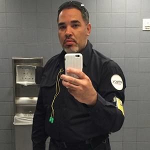 Meet your Posher, Javier