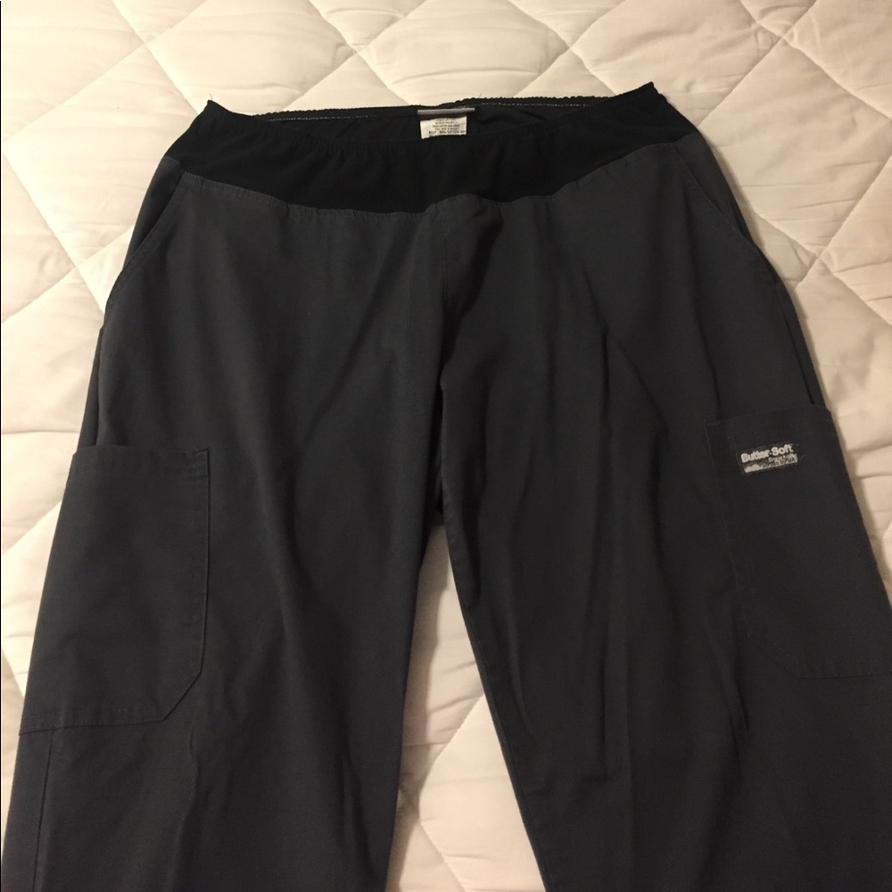 Scrub pants