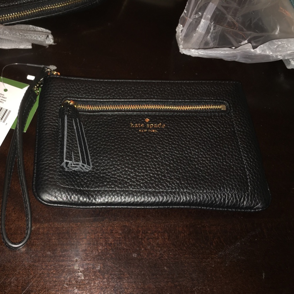 ⚡️Kate Spade Tinie Wristlet ⚡️
