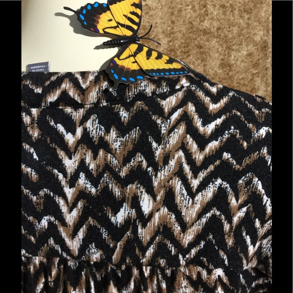 ROZ & ALI 4 Button 3/4 sleeve Pullover size 1X - Picture 5 of 8